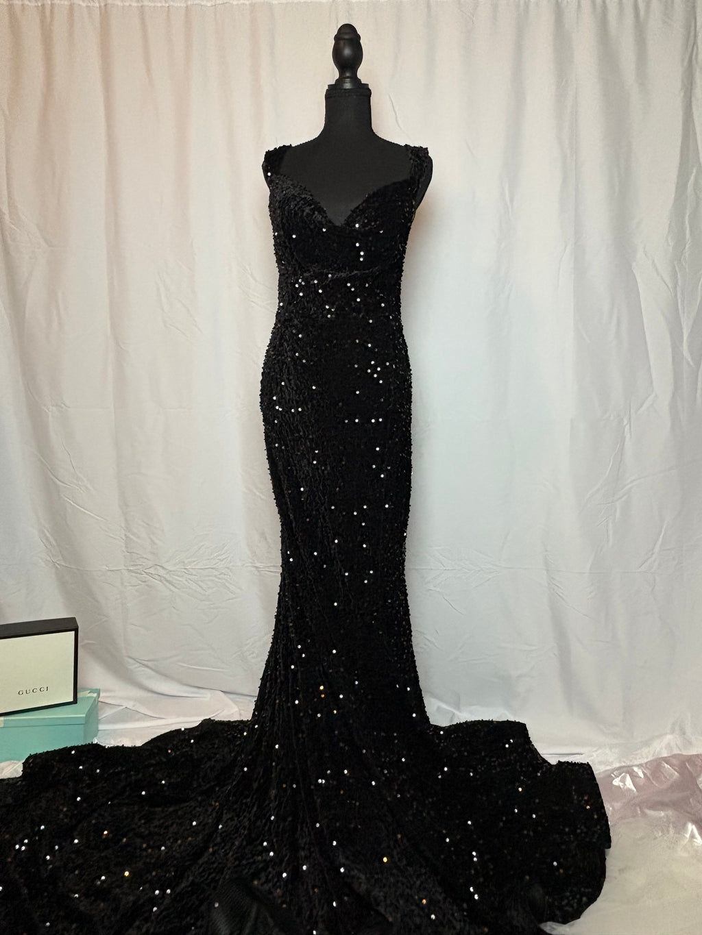 Black Strapless Gown - Size 3x